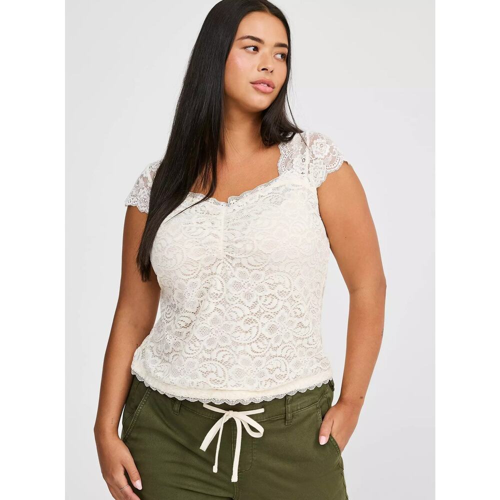 NEW Torrid Dew Cream Stretch Lace Sweetheart Cinched Front Cap Sleeves Top 1X